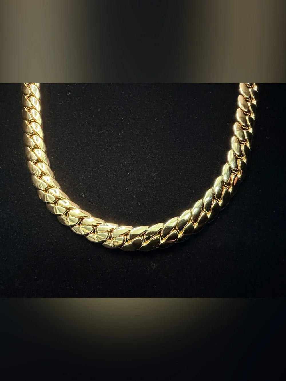 Miami Cuban 20in 9MM 14K Gold filled necklace w/lobster clasp. Brand New.